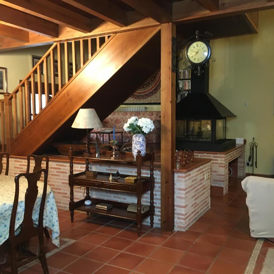 Casa Roble Pensionat Almenara de Tormes Exteriör bild