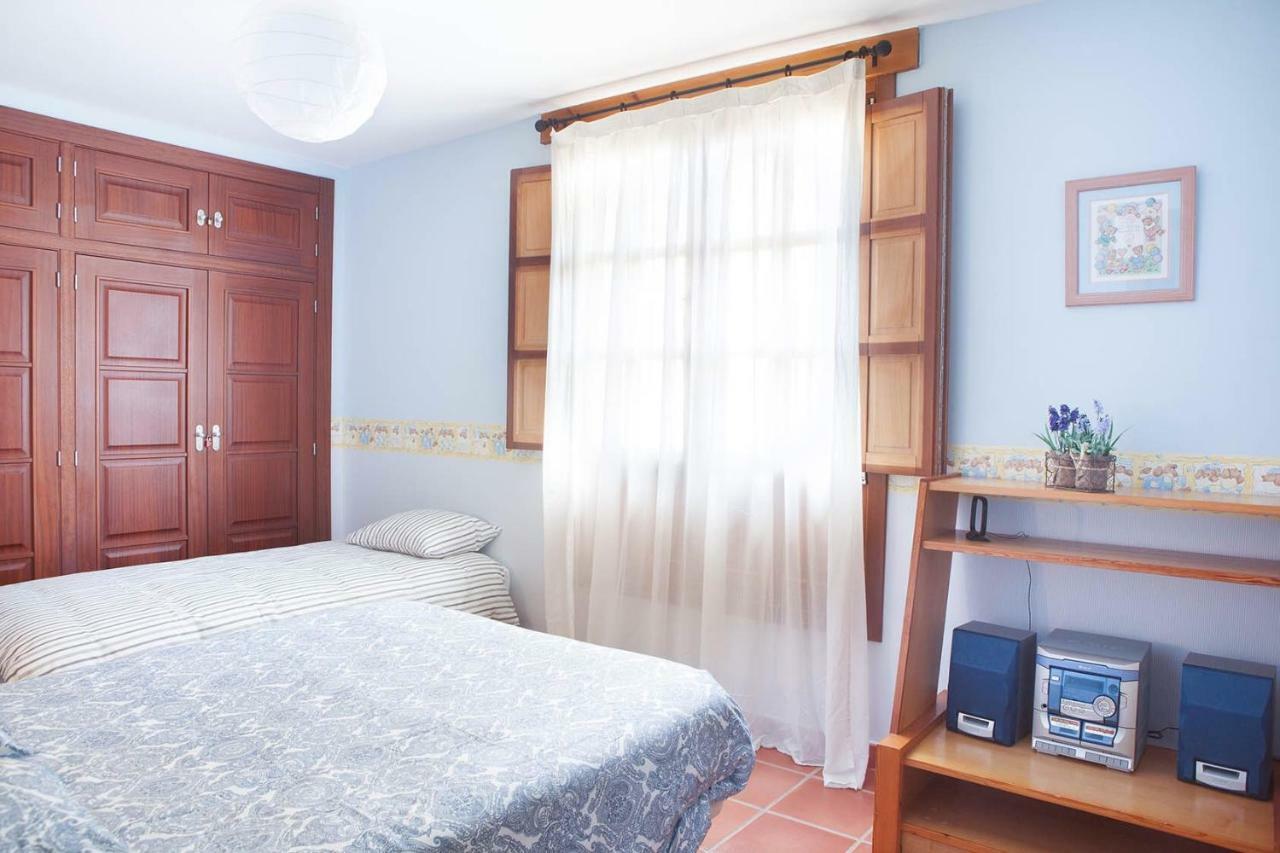 Casa Roble Pensionat Almenara de Tormes Exteriör bild